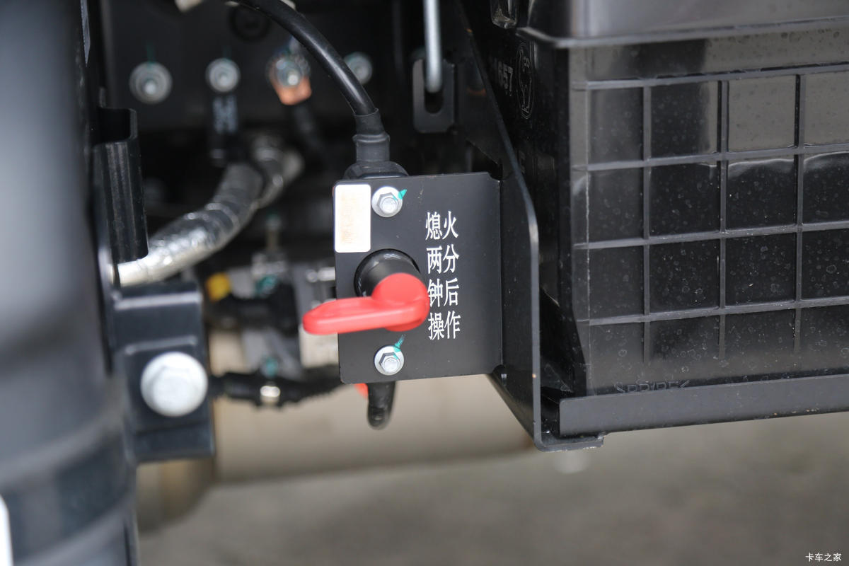 【图】江淮 帅铃HS6 4.5T 4.22米单排插电式混合动力栏板轻卡(HFC1041PHEV2)15.5kWh_实拍图片_1902741_卡车之家