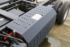 大运 祥龙 EX5r 4.5T 4.12米单排插电式增程混合动力仓栅式轻卡(CGC5046CCYBSHEV734F)17.52kWh