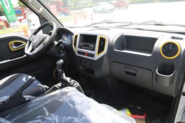 ����;�� T5 2.0L 127���� CNG 3.8�׵�������С��(EQ1031S16NC)ͼƬ