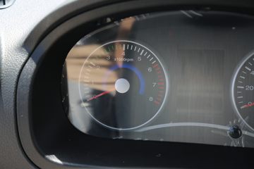 ����;�� T5 2.0L 127���� CNG 3.8�׵�������С��(EQ1031S16NC)ͼƬ