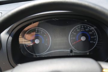 ����;�� T5 2.0L 127���� CNG 3.8�׵�������С��(EQ1031S16NC)ͼƬ