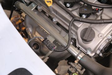 ����;�� T5 2.0L 127���� CNG 3.8�׵�������С��(EQ1031S16NC)ͼƬ