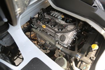 ����;�� T5 2.0L 127���� CNG 3.8�׵�������С��(EQ1031S16NC)ͼƬ