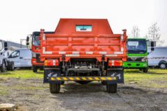 东风 福瑞卡W15 102马力 4X2 3.05米自卸车(红色)
