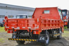 东风 福瑞卡W15 102马力 4X2 3.05米自卸车(红色)