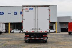解放 领途 160马力 4X2 法士特8档 4.13米冷藏车 解放 领途 160马力 4X2 法士特8档 4.13米冷藏车