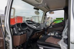 解放 领途 160马力 4X2 法士特8档 4.13米冷藏车 解放 领途 160马力 4X2 法士特8档 4.13米冷藏车