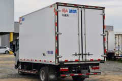 解放 领途 160马力 4X2 法士特8档 4.13米冷藏车 解放 领途 160马力 4X2 法士特8档 4.13米冷藏车