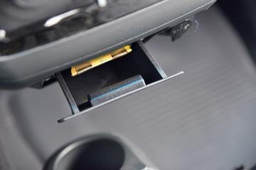 ����;�� T3 1.3L 91���� 2.21��˫������С��(��̥)(���յ�)(EQ1036D60Q4A)ͼƬ