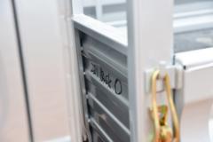 东风途逸 T3 1.3L 91马力 2.21米双排栏板小卡(后单胎)(带空调)(EQ1036D60Q4A)