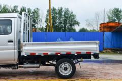 东风途逸 T3 1.3L 91马力 2.21米双排栏板小卡(后单胎)(带空调)(EQ1036D60Q4A)