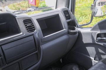 ���� ����������K6 ������ 2.0L 127���� CNG 4.17�׵��������Ῠ(EQ1030S3TNE)ͼƬ