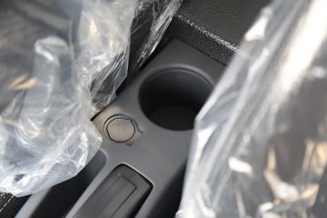 ���� ����������K6 ������ 2.0L 127���� CNG 4.17�׵��������Ῠ(EQ1030S3TNE)ͼƬ