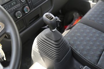 ���� ����������K6 ������ 2.0L 127���� CNG 4.17�׵��������Ῠ(EQ1030S3TNE)ͼƬ