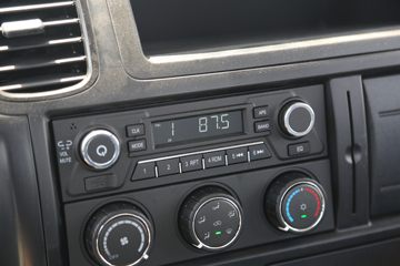 ���� ����������K6 ������ 2.0L 127���� CNG 4.17�׵��������Ῠ(EQ1030S3TNE)ͼƬ