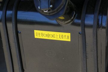 ���� ����������K6 ������ 2.0L 127���� CNG 4.17�׵��������Ῠ(EQ1030S3TNE)ͼƬ