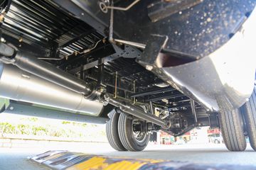 ���� ����������K6 ������ 2.0L 127���� CNG 4.17�׵��������Ῠ(EQ1030S3TNE)ͼƬ