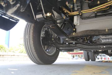 ���� ����������K6 ������ 2.0L 127���� CNG 4.17�׵��������Ῠ(EQ1030S3TNE)ͼƬ