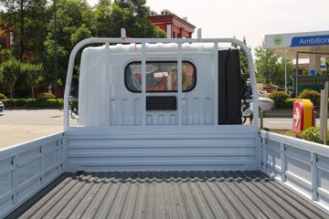 ���� ����������K6 ������ 2.0L 127���� CNG 4.17�׵��������Ῠ(EQ1030S3TNE)ͼƬ