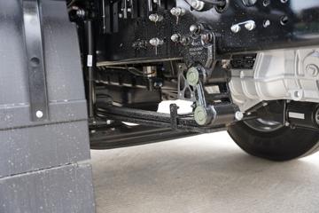 ���� ��ҫX5�ؿ� 500���� 6X4 LNGǣ����ͼƬ