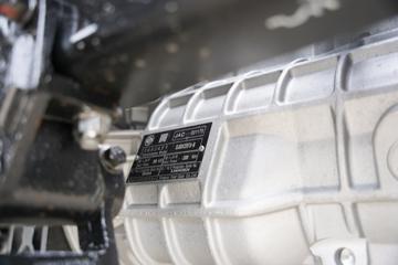 ���� ��ҫX5�ؿ� 500���� 6X4 LNGǣ����ͼƬ