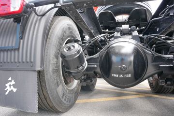 �ൺ��� JH6�ؿ� ����� 600���� 6X4 LNG�Զ���ǣ����(Һ��)(CA4250P25K2T1NE6A81)ͼƬ