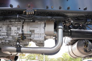 �ൺ��� JH6�ؿ� ����� 600���� 6X4 LNG�Զ���ǣ����(Һ��)(CA4250P25K2T1NE6A81)ͼƬ