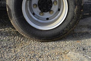 ���� ����F6 126���� 4X2 3.13����ж��(EQ3070D5EDF)ͼƬ