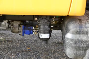 ���� ����F6 126���� 4X2 3.13����ж��(EQ3070D5EDF)ͼƬ