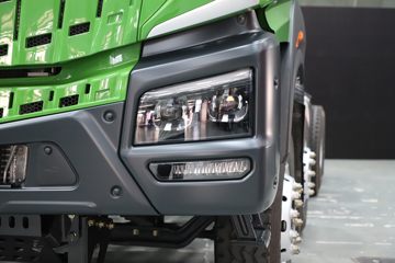 �������� ����HK 460���� 8X4 5.8����ж��(LZ3311H7FC1)ͼƬ