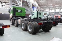 东风柳汽 乘龙HK 460马力 8X4 5.8米自卸车(LZ3311H7FC1)