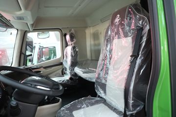 �������� ����HK 460���� 8X4 5.8����ж��(LZ3311H7FC1)ͼƬ