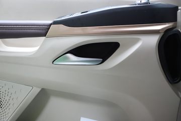 �������� ����HK 460���� 8X4 5.8����ж��(LZ3311H7FC1)ͼƬ