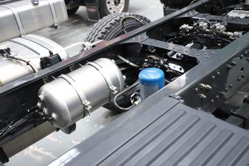 �������� ����HK 460���� 8X4 5.8����ж��(LZ3311H7FC1)ͼƬ