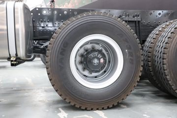 �������� ����HK 460���� 8X4 5.8����ж��(LZ3311H7FC1)ͼƬ