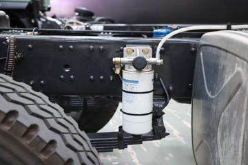 �������� ����HK 460���� 8X4 5.8����ж��(LZ3311H7FC1)ͼƬ