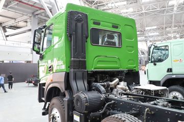 �������� ����HK 460���� 8X4 5.8����ж��(LZ3311H7FC1)ͼƬ