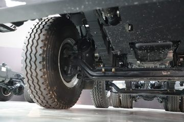 �������� ����HK 460���� 8X4 5.8����ж��(LZ3311H7FC1)ͼƬ