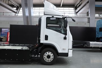 �������� ����L2V ���� 4.5T 4.165�׵���ȼ�ϵ����ʽ�Ῠ21.024kWhͼƬ