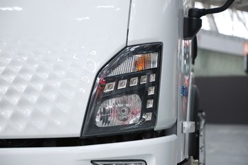 �������� ����L2V ���� 4.5T 4.165�׵���ȼ�ϵ����ʽ�Ῠ21.024kWhͼƬ