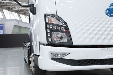 �������� ����L2V ���� 4.5T 4.165�׵���ȼ�ϵ����ʽ�Ῠ21.024kWhͼƬ