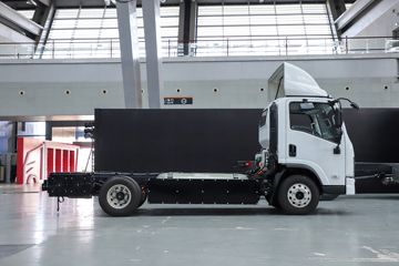 �������� ����L2V ���� 4.5T 4.165�׵���ȼ�ϵ����ʽ�Ῠ21.024kWhͼƬ