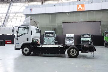 �������� ����L2V ���� 4.5T 4.165�׵���ȼ�ϵ����ʽ�Ῠ21.024kWhͼƬ