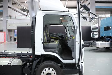 �������� ����L2V ���� 4.5T 4.165�׵���ȼ�ϵ����ʽ�Ῠ21.024kWhͼƬ