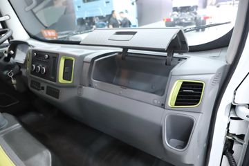 �������� ����L2V ���� 4.5T 4.165�׵���ȼ�ϵ����ʽ�Ῠ21.024kWhͼƬ