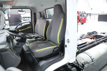 �������� ����L2V ���� 4.5T 4.165�׵���ȼ�ϵ����ʽ�Ῠ21.024kWhͼƬ