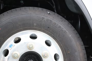 �������� ����L2V ���� 4.5T 4.165�׵���ȼ�ϵ����ʽ�Ῠ21.024kWhͼƬ