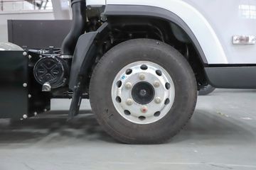 �������� ����L2V ���� 4.5T 4.165�׵���ȼ�ϵ����ʽ�Ῠ21.024kWhͼƬ