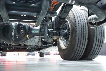 �������� ����L2V ���� 4.5T 4.165�׵���ȼ�ϵ����ʽ�Ῠ21.024kWhͼƬ