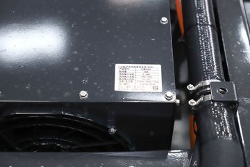 �������� ����L2V ���� 4.5T 4.165�׵���ȼ�ϵ����ʽ�Ῠ21.024kWhͼƬ